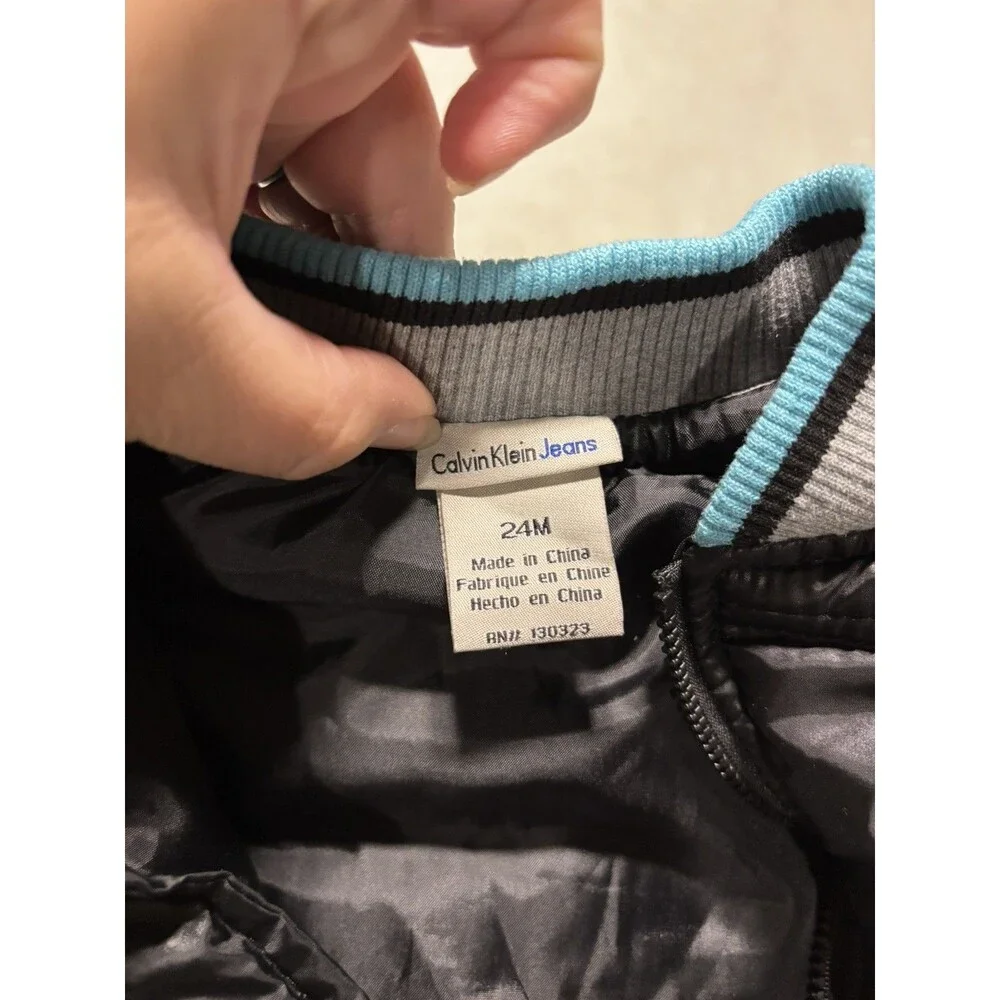 Calvin Klein Jeans Baby Boys 24 Months 2T Zippered Shiny Puffer Vest in Black